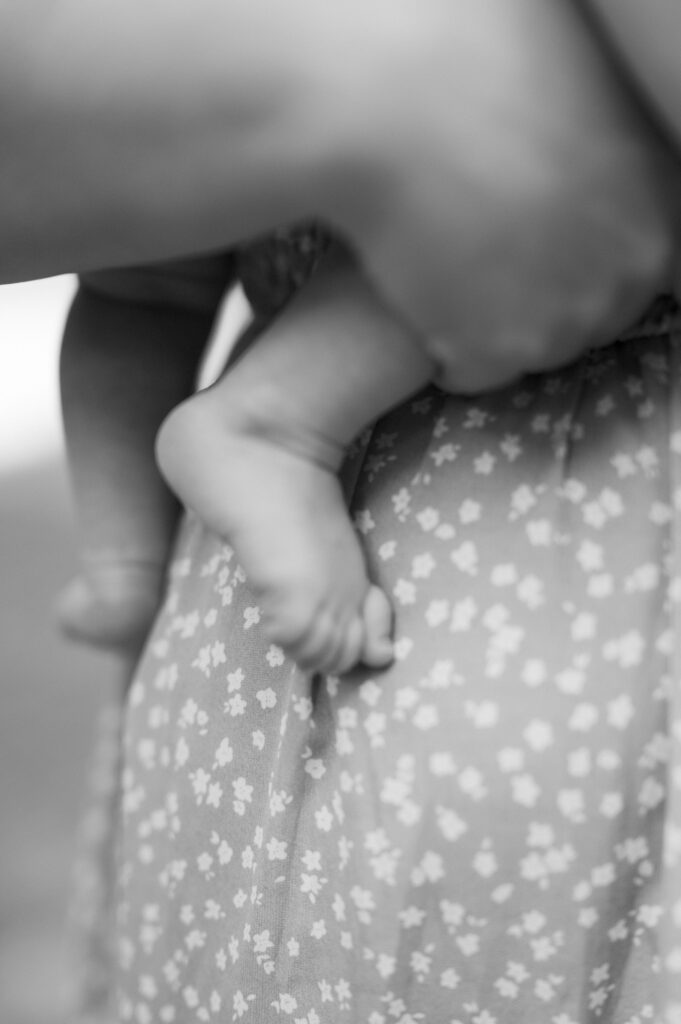 newborn family photos at the fort worth botanic garden