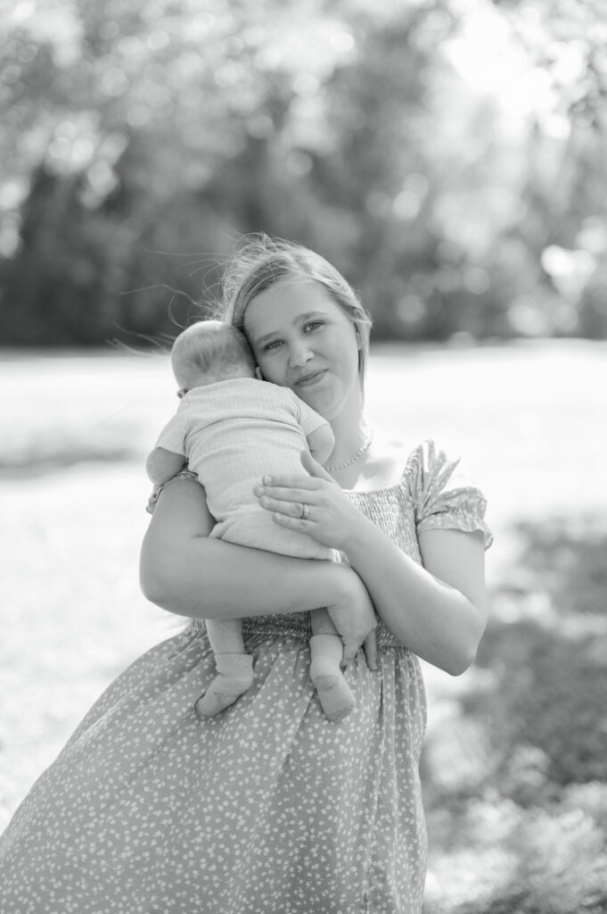 newborn-photos-fort-worth-botanic-gardens-11