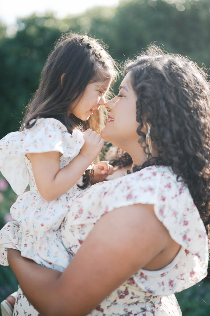 maternity photography session in fort worth