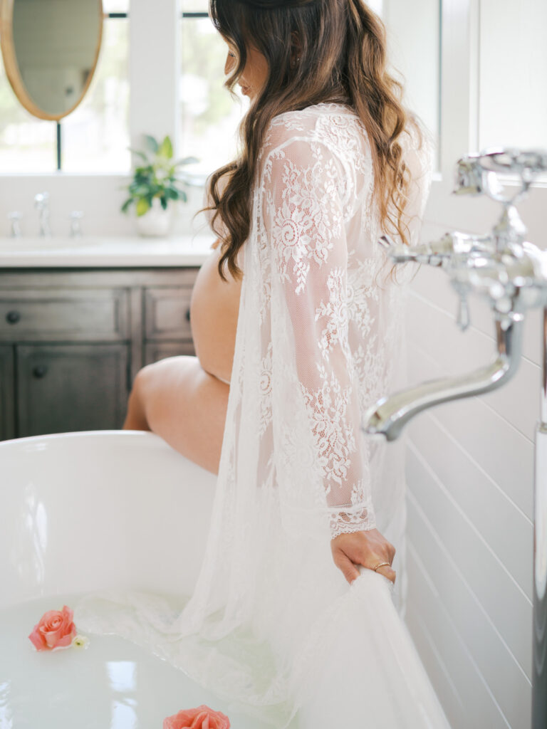 intimate maternity photography in DFW
