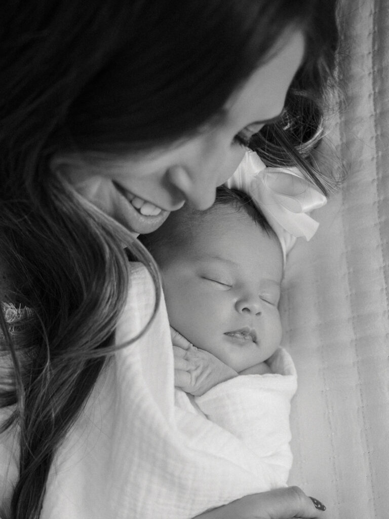 lifestyle newborn photos in dfw