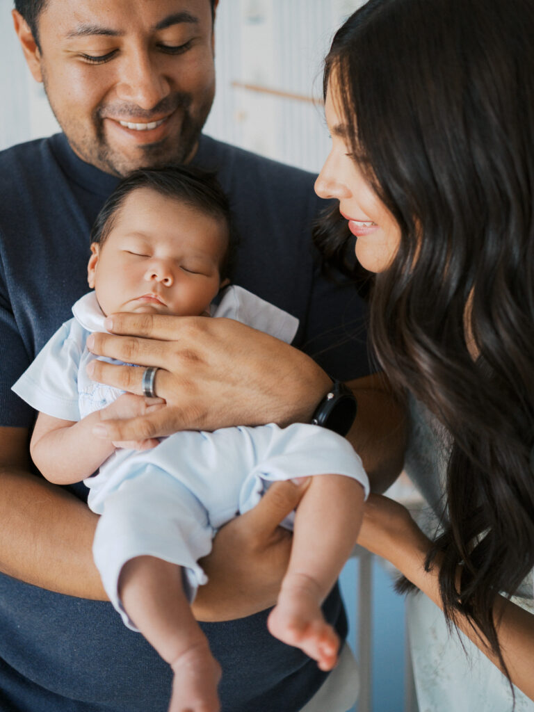 best age for newborn photos amber ray photography in fort worth