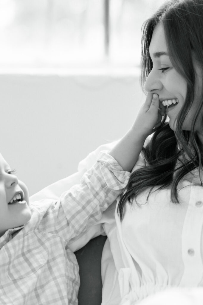 motherhood photo session in fort worth 