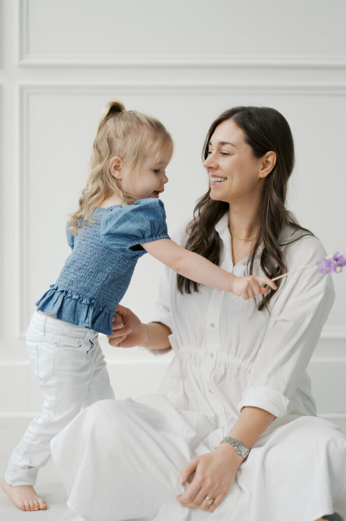 motherhood photo session in fort worth 