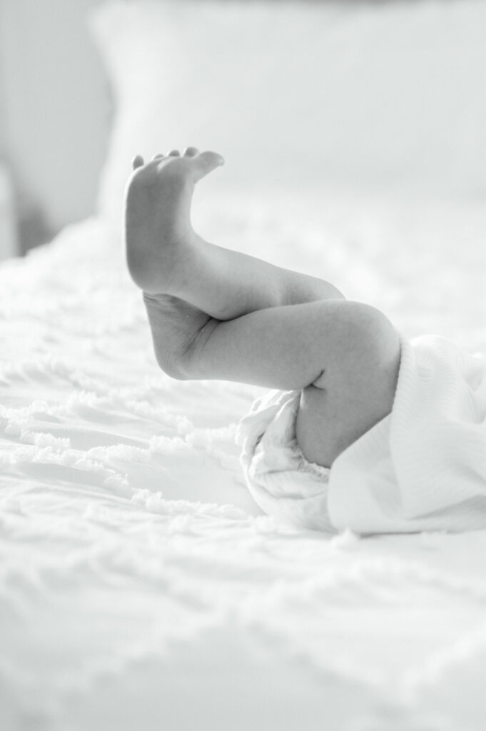 newborn details at home photography