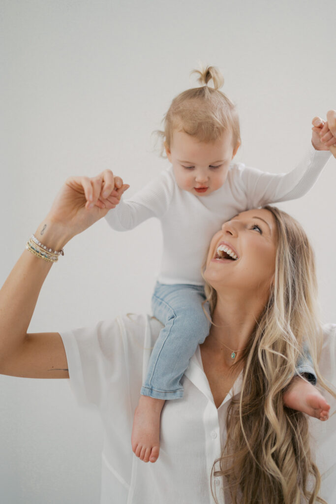 mommy and me photo session in fort worth