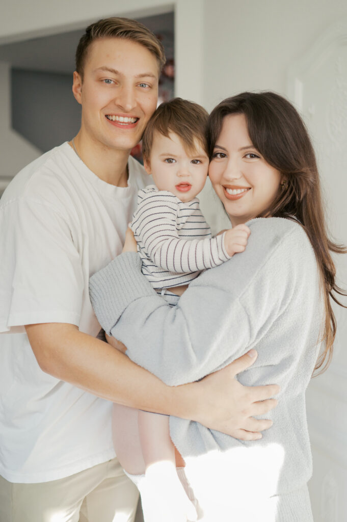 maternity photography fort worth at home
