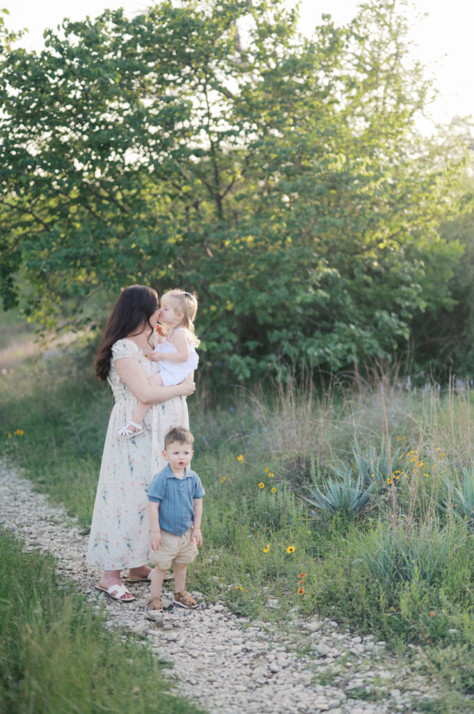 maternity session with twins fort worth and dallas