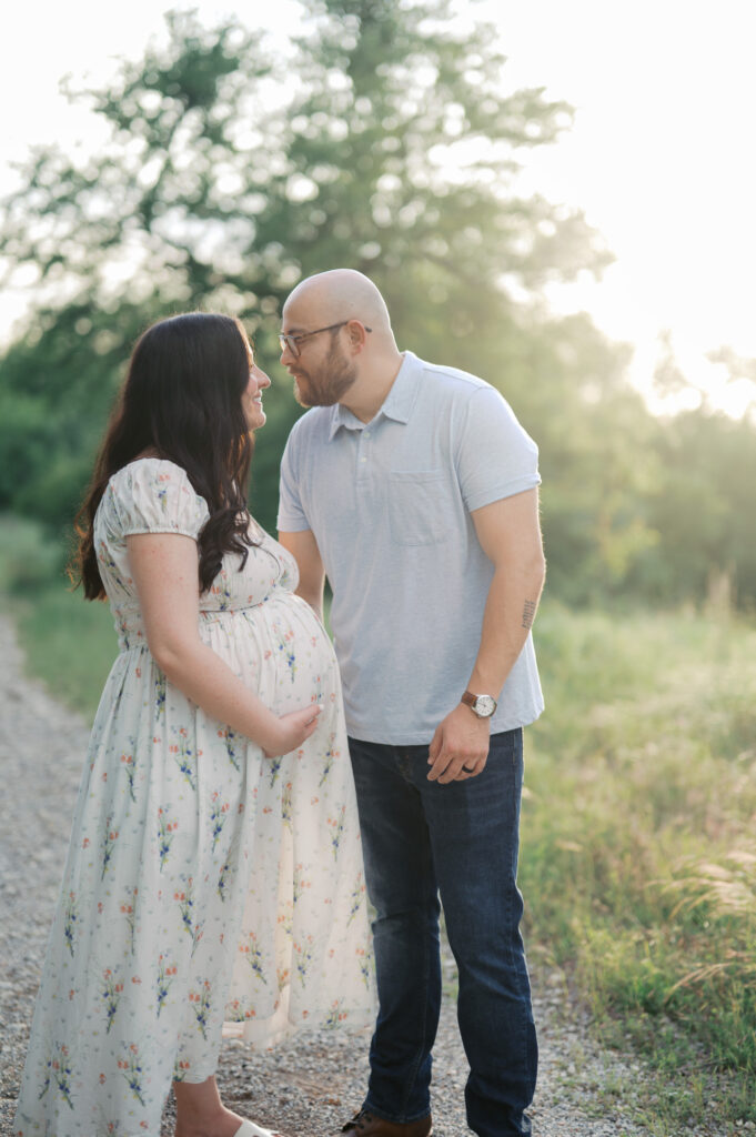 maternity family session in fort worth