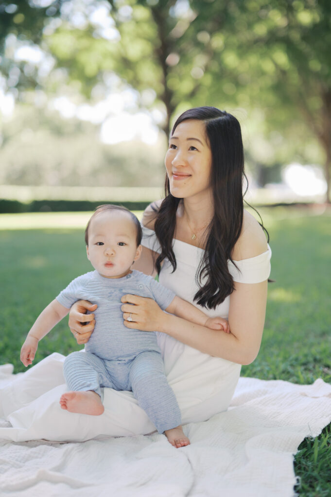 family photos in fort worth at the kimbell art museum