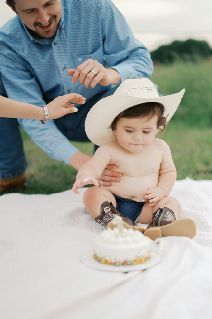 fort worth cake smash photos