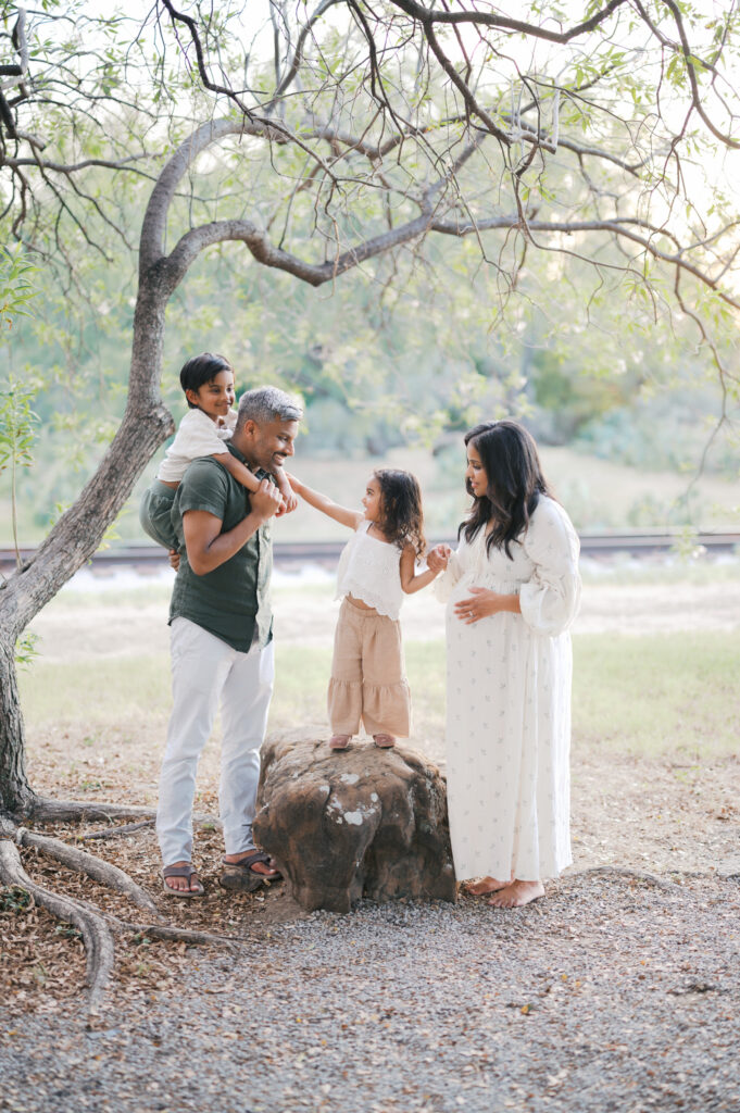 fort worth maternity photography session, choosing the right location