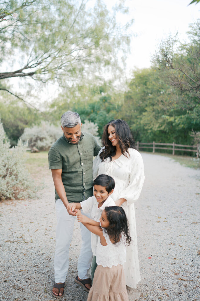 fort worth maternity photography session, choosing the right location