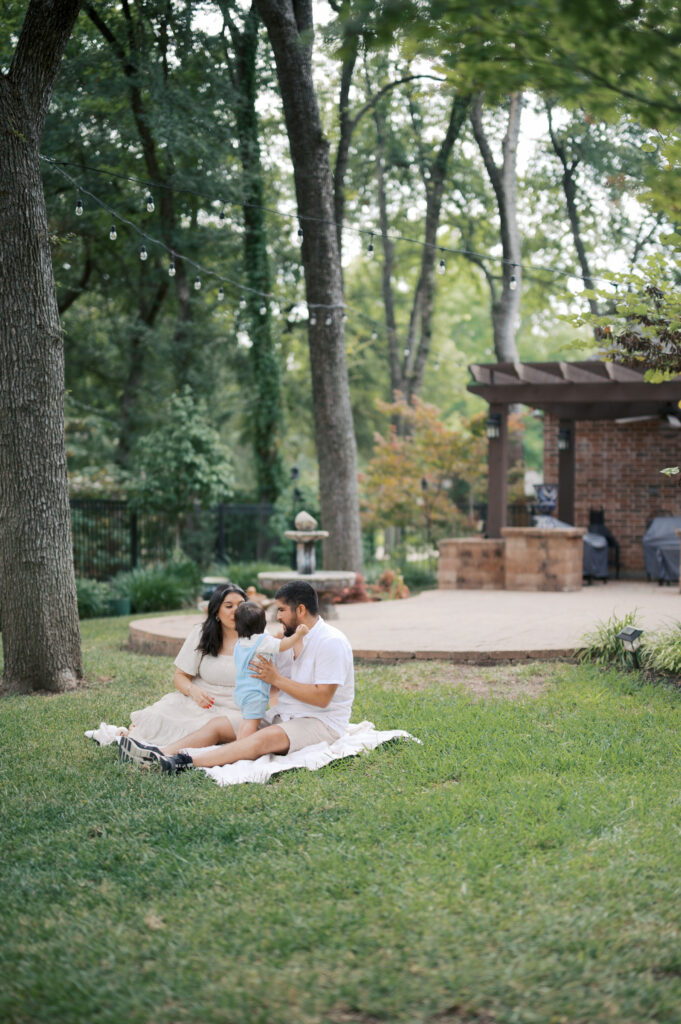 at-home milestone session in fort worth